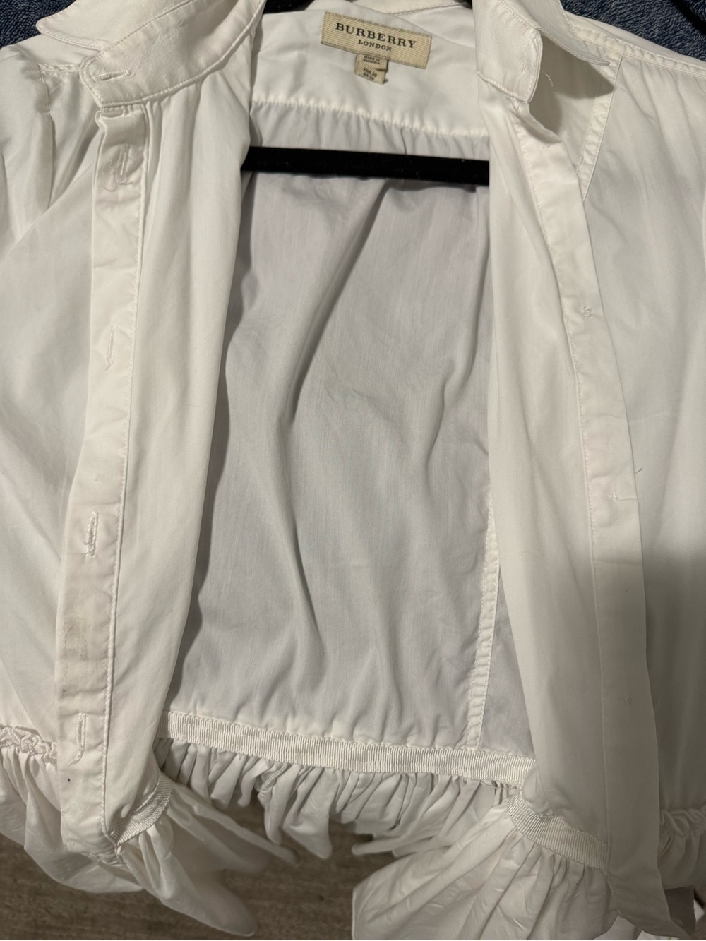 Burberry London cotton blend blouse w/gathered waist and ruffle hem, sz4, EUC - Picture 9 of 10